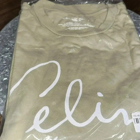 NWT CELINE DION OFFICIAL MERCH sage grn logo Cotton t-shirt unisex short sleeve - Picture 3 of 3